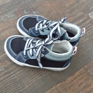 Cat & Jack Toddlers Shoes